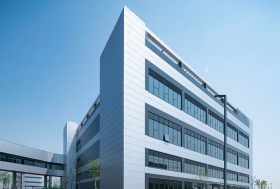 Khung thép cường độ cao, kích thước và bố cục có thể tùy chỉnh, được sử dụng trong xây dựng nhà kho cấu trúc thép trong lĩnh vực công nghiệp trên toàn thế giới