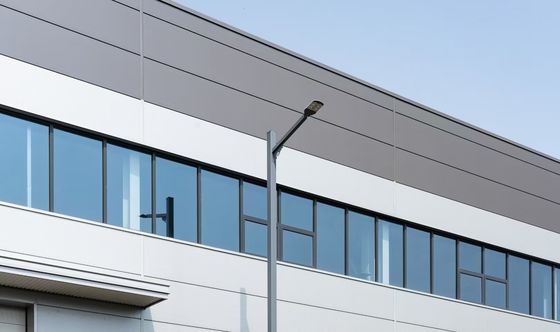 Xây dựng kho kim loại chế tạo sẵn bền vững hiệu suất cao