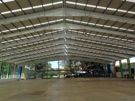 Kết cấu thép chống ăn mòn, độ bền lâu dài, Khung cứng cổng