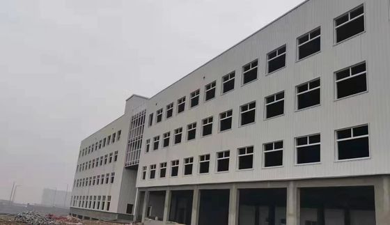 Ưu tiên và Thép cấu trúc Nhà xưởng xây dựng với giải pháp giao hàng chế tạo sẵn